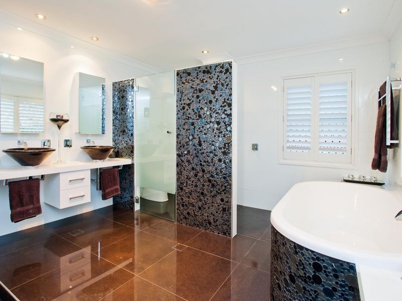 12 Seabreeze Street, Paradise Point QLD 4216