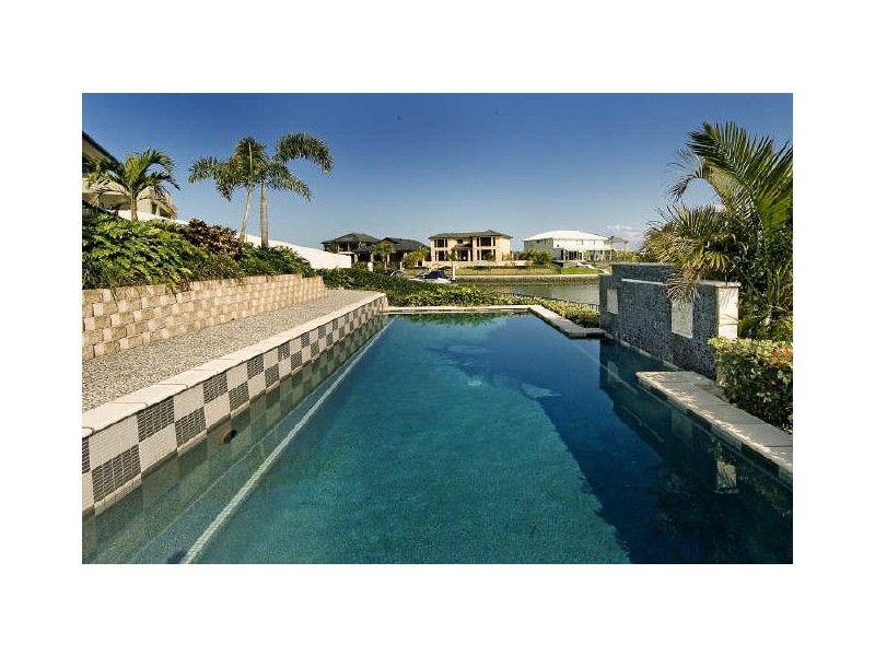 Hope Island QLD 4212