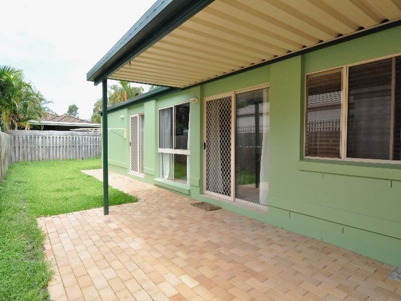 16 Georgia Street, Coombabah QLD 4216