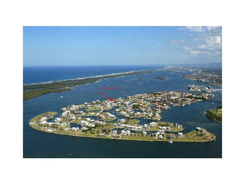 Sovereign Islands QLD 4216