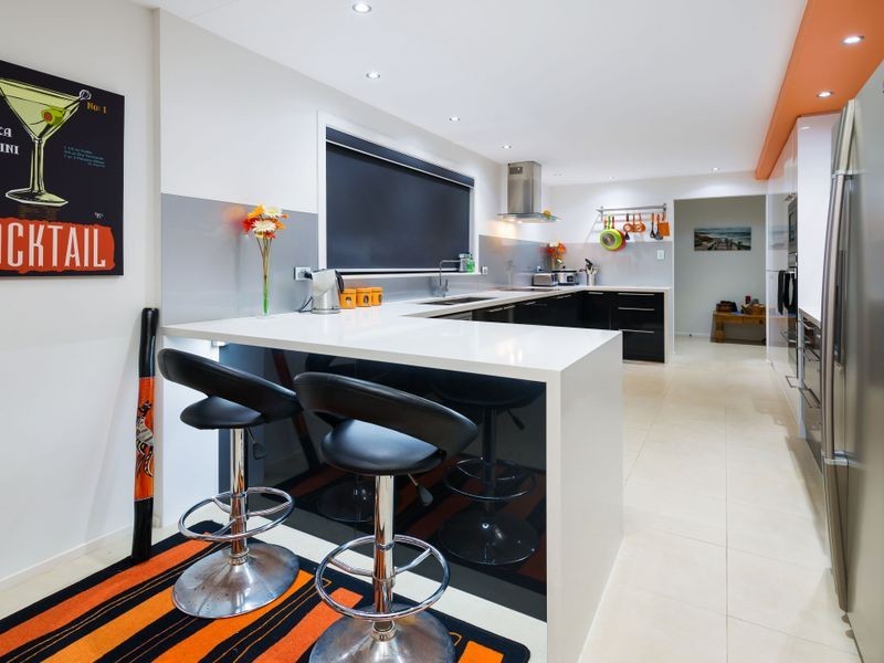 26 Walter Raleigh Crescent, Hollywell QLD 4216