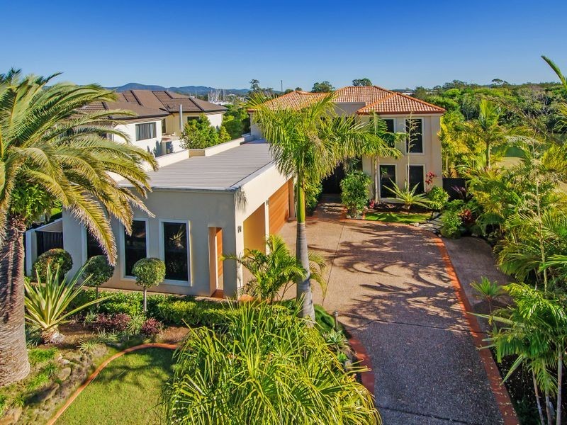 2339 Cressbrook Drive, Hope Island QLD 4212