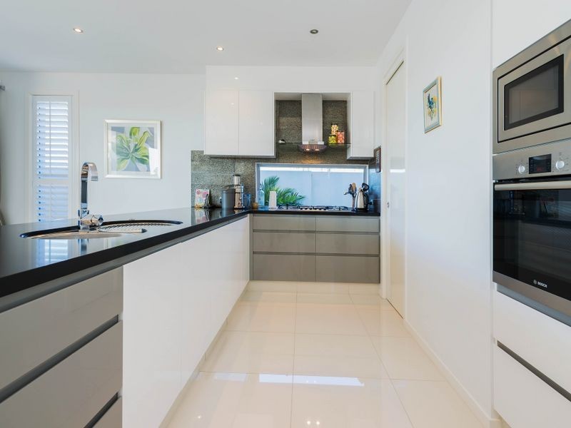 62 Riverlinks Boulevard, Helensvale QLD 4212