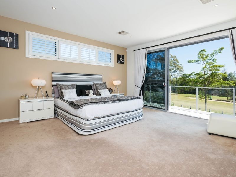 62 Riverlinks Boulevard, Helensvale QLD 4212