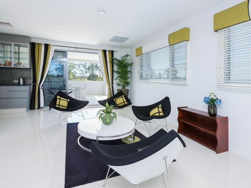 62 Riverlinks Boulevard, Helensvale QLD 4212