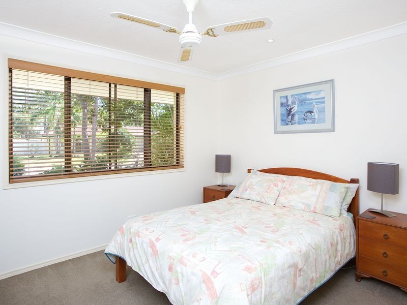 28 Sundown Drive, Paradise Point QLD 4216