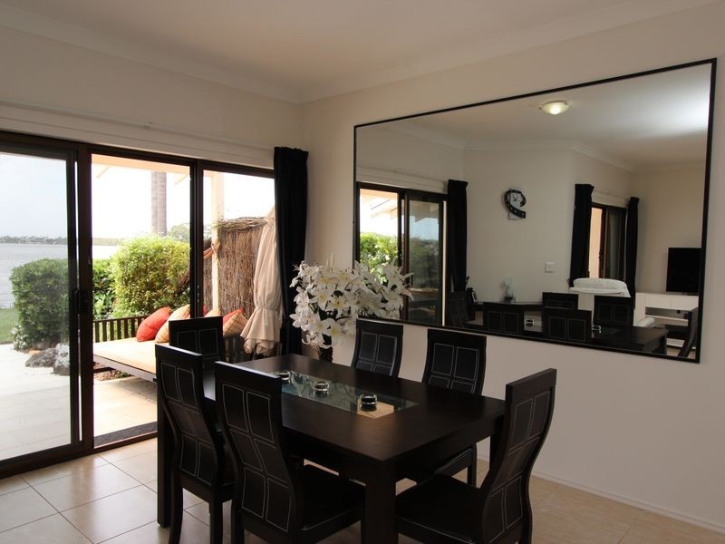 21/81 Boykambil Esplanade, Hope Island QLD 4212