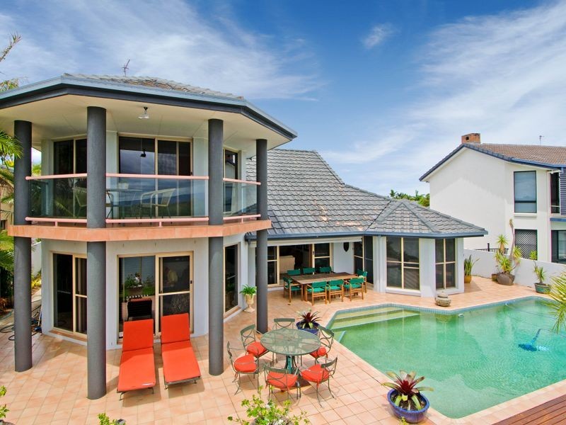 46 Tradewinds Av, Paradise Point QLD 4216