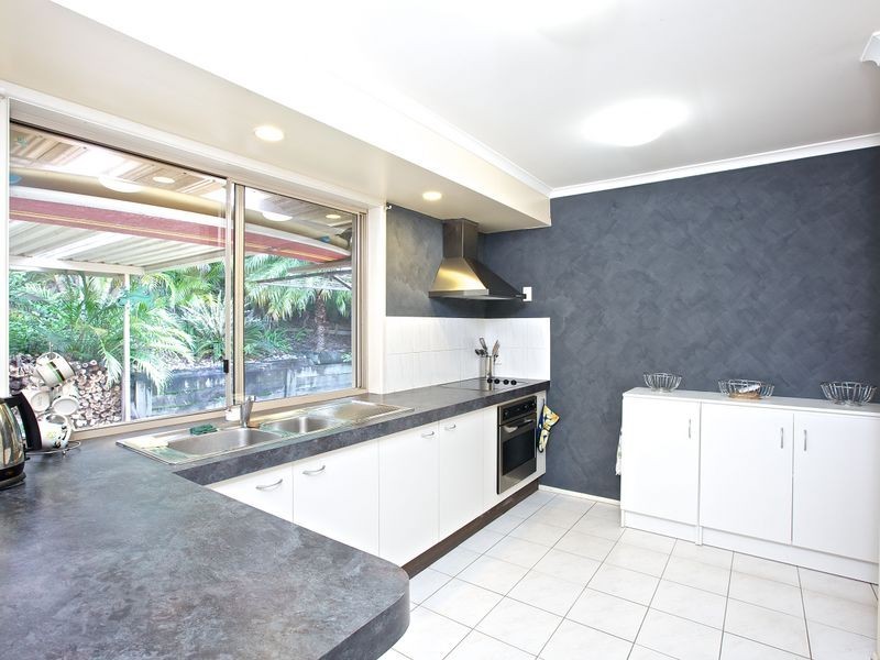 32 Jingella St, Hope Island QLD 4212