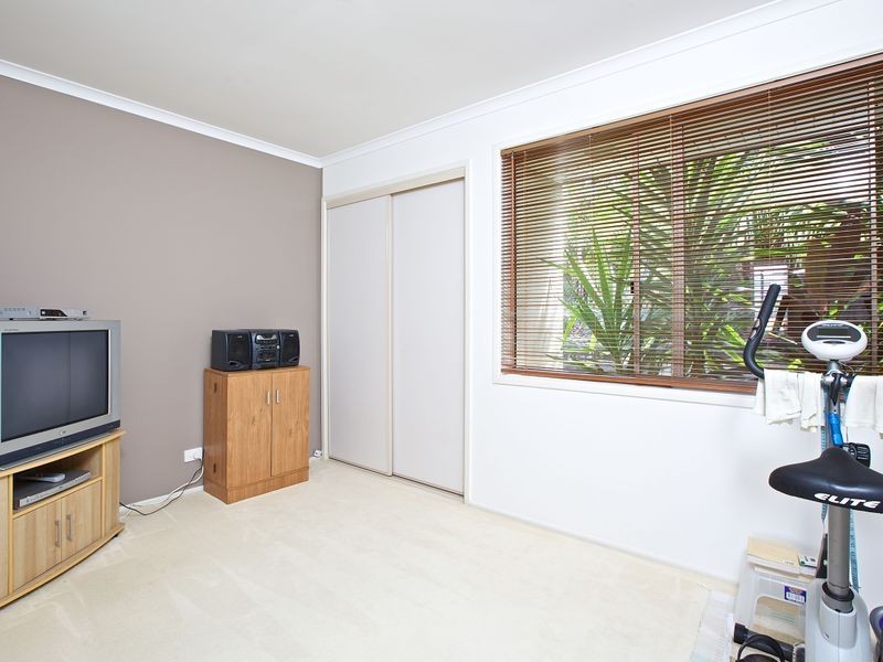 32 Jingella St, Hope Island QLD 4212