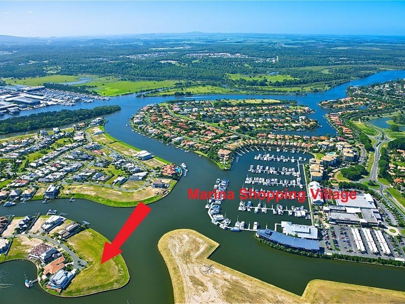 2216 Taromeo Court, Hope Island QLD 4212