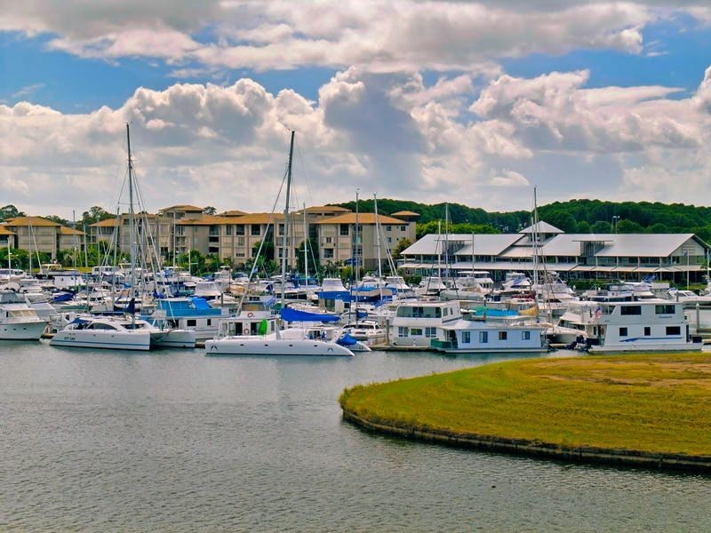 2216 Taromeo Court, Hope Island QLD 4212