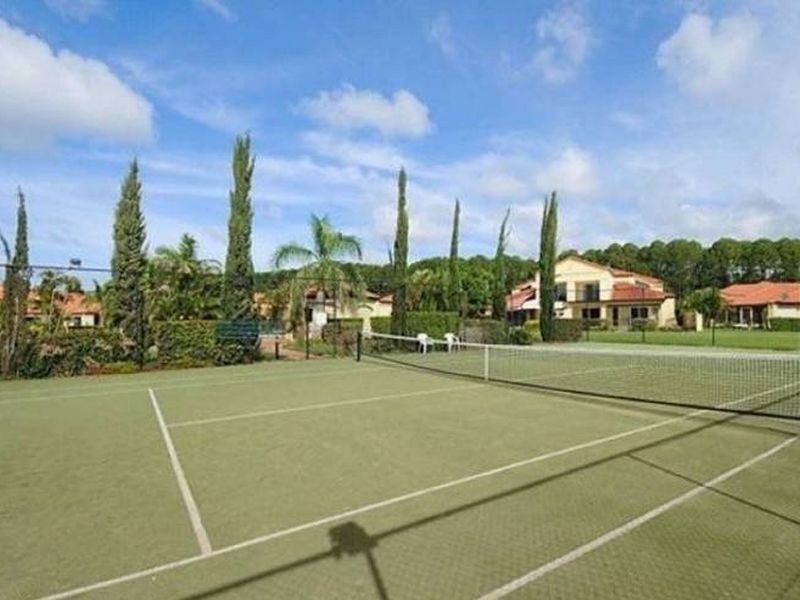 31/38-56 Caseys Road, Hope Island QLD 4212