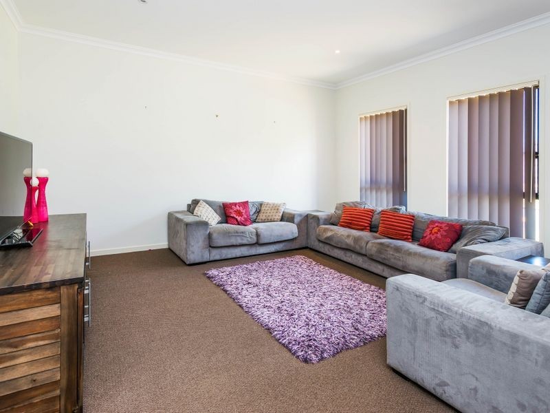20 Iridium Drive, Hope Island QLD 4212