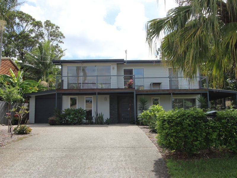 5 Chindrina Street, Hope Island QLD 4212