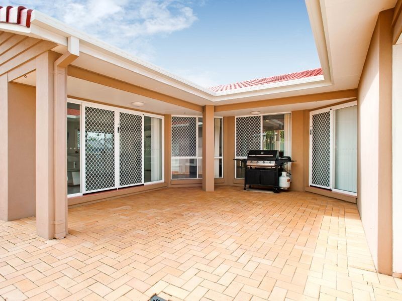12 Marco Polo Place, Hollywell QLD 4216