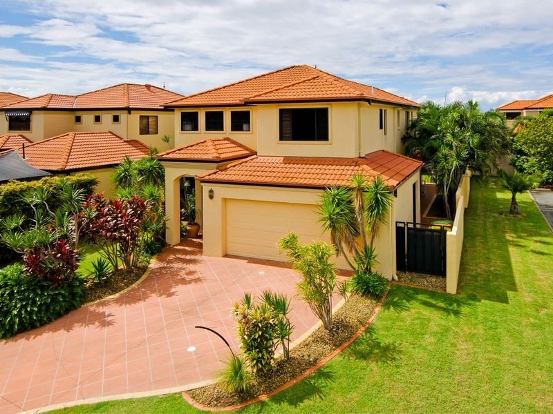 6 Joel Court, Helensvale QLD 4212