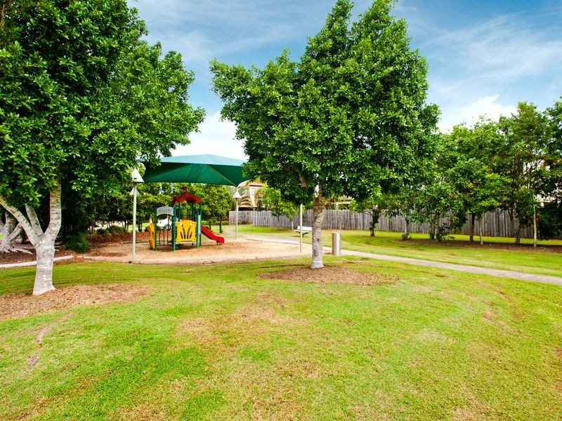 6 Joel Court, Helensvale QLD 4212