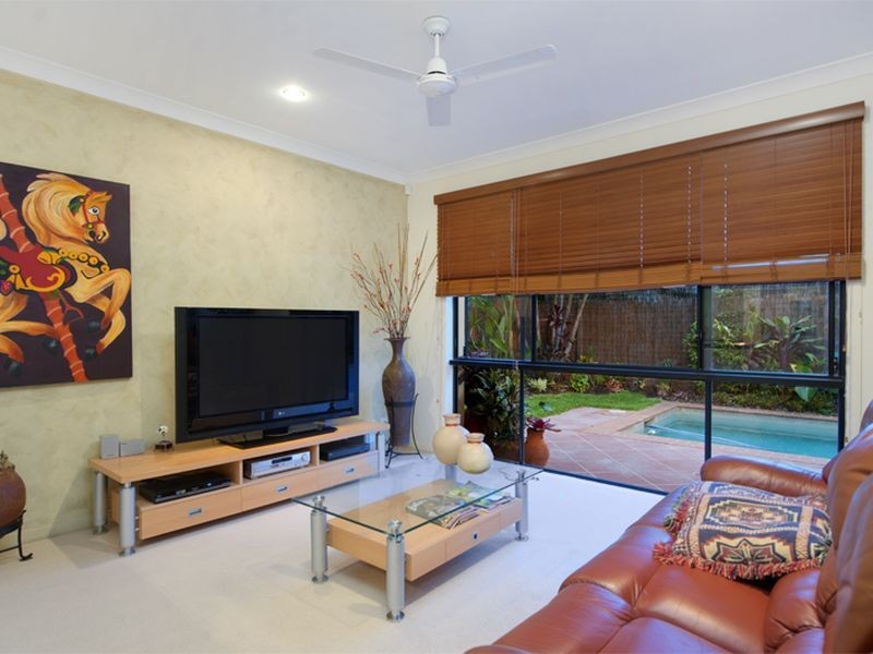 14 Joel Court, Helensvale QLD 4212