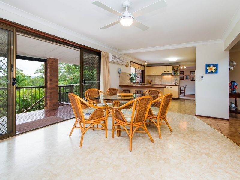 45 Uplands Drive, Parkwood QLD 4214