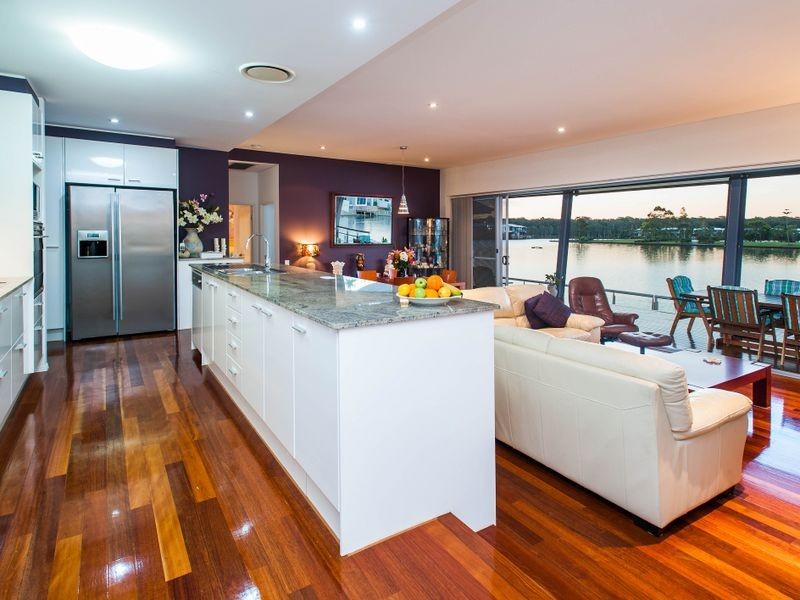 4/181 Lae Drive, Coombabah QLD 4216
