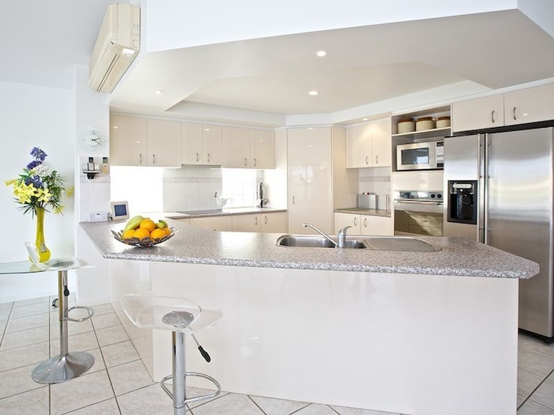 74 Burrendong Road, Coombabah QLD 4216