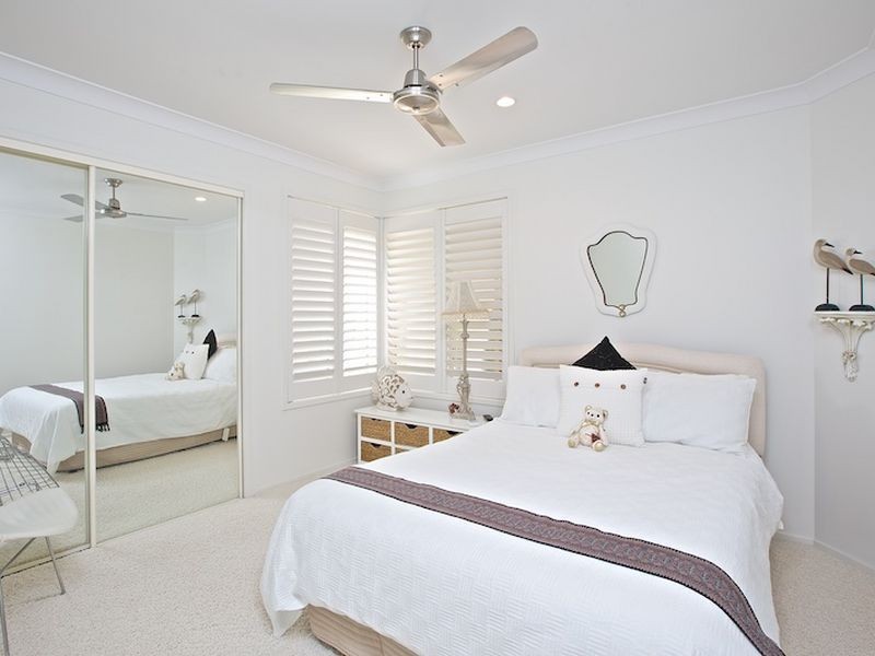 74 Burrendong Road, Coombabah QLD 4216