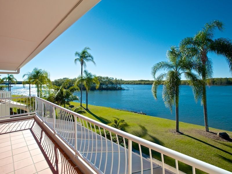 12/81 Boykambil Esplanade North, Hope Island QLD 4212
