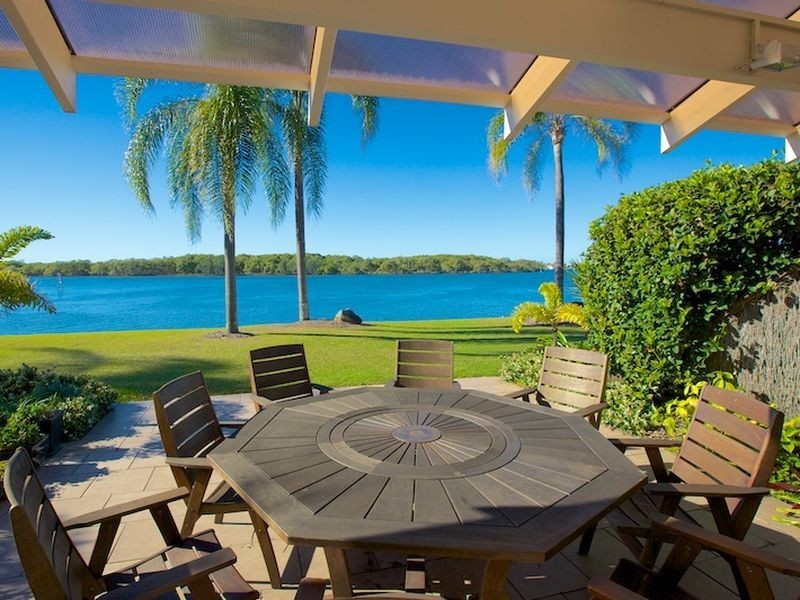 12/81 Boykambil Esplanade North, Hope Island QLD 4212