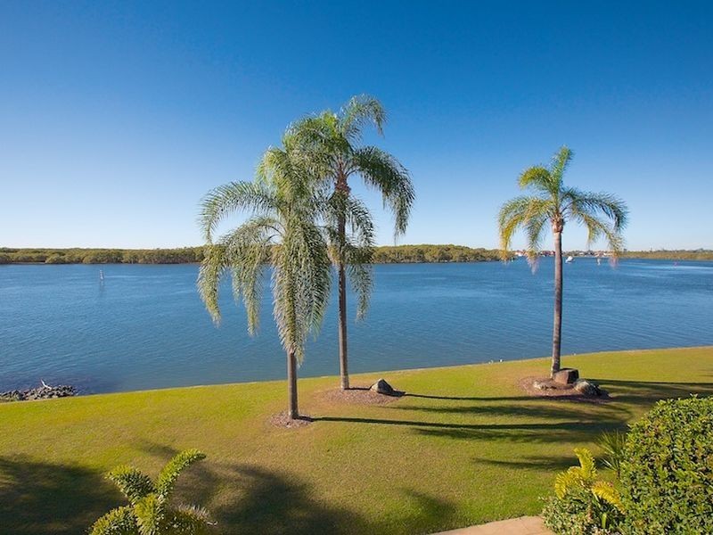 12/81 Boykambil Esplanade North, Hope Island QLD 4212