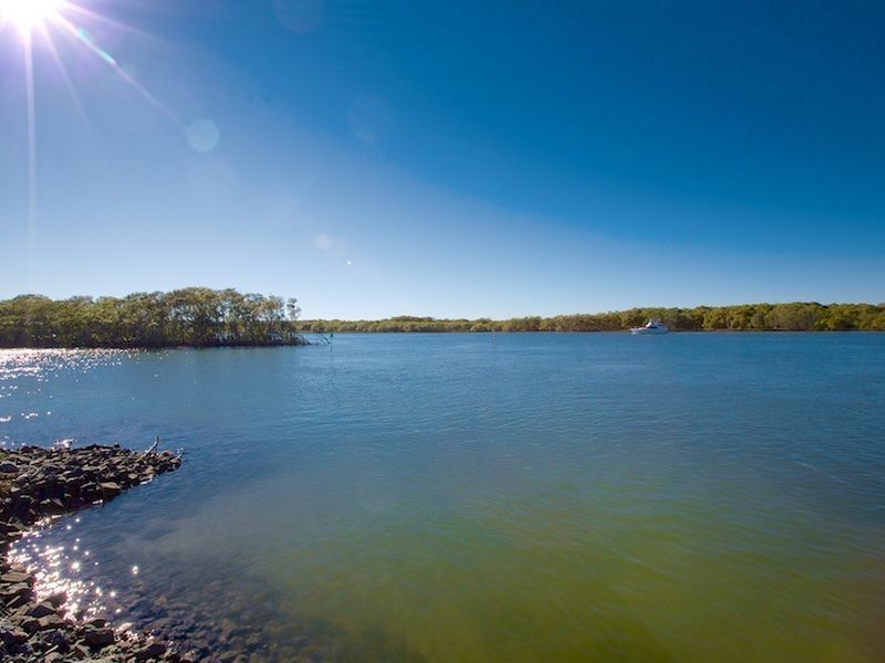 12/81 Boykambil Esplanade North, Hope Island QLD 4212