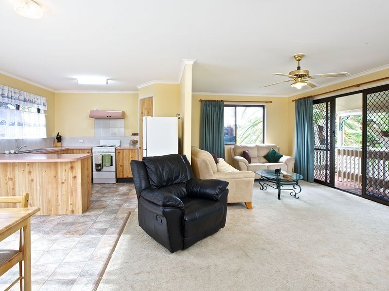 1 Booran Street, Hope Island QLD 4212