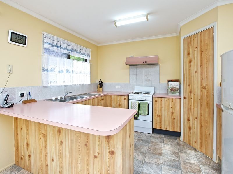 1 Booran Street, Hope Island QLD 4212