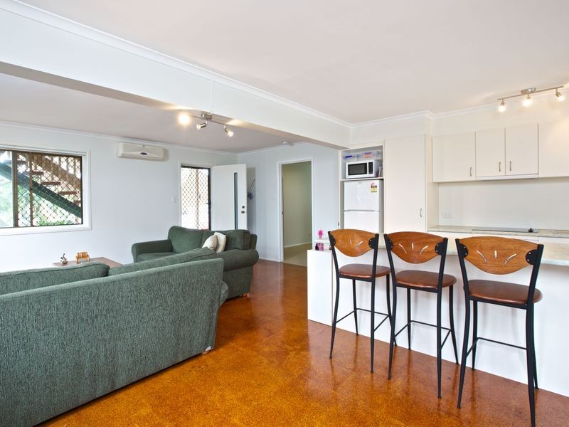 1 Booran Street, Hope Island QLD 4212