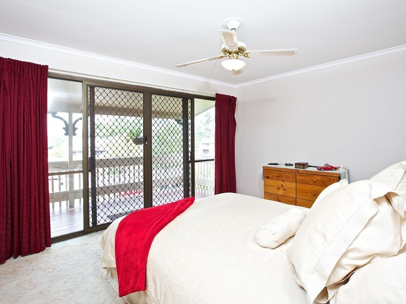 1 Booran Street, Hope Island QLD 4212