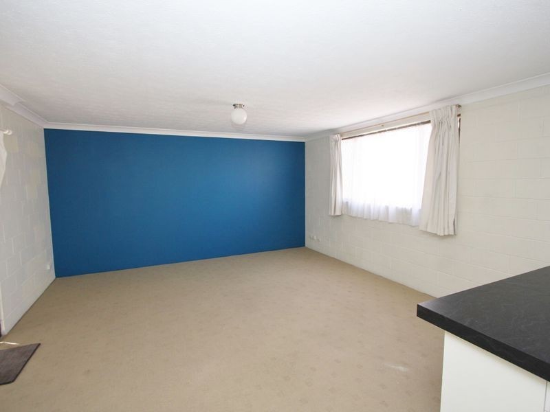 2/151 High Street, Southport QLD 4215