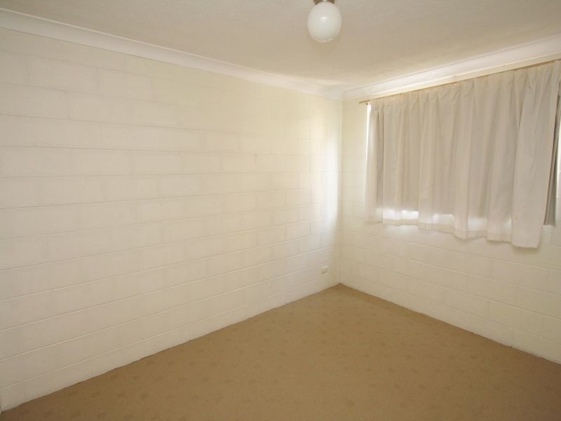 2/151 High Street, Southport QLD 4215