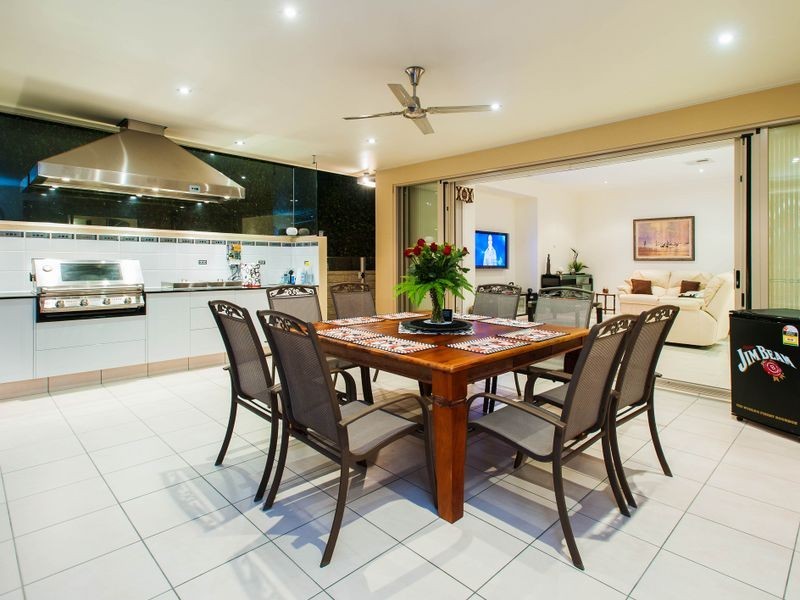 1 Cherana Lane, Coomera Waters QLD 4209