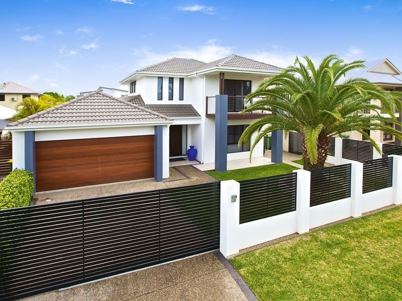 3 The Close, Helensvale QLD 4212