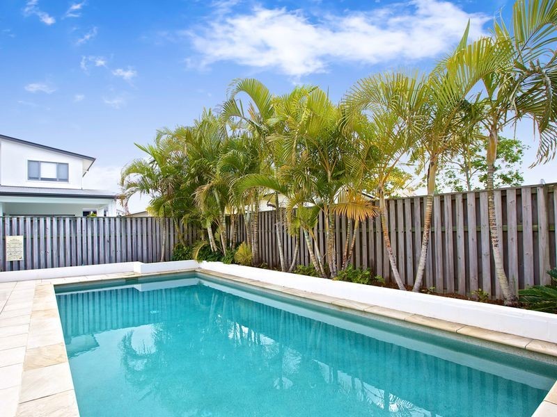 3 The Close, Helensvale QLD 4212
