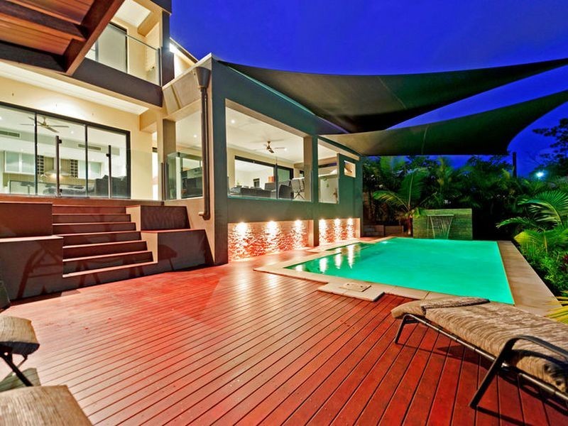 4 Ferrymans Court River Links, Helensvale QLD 4212