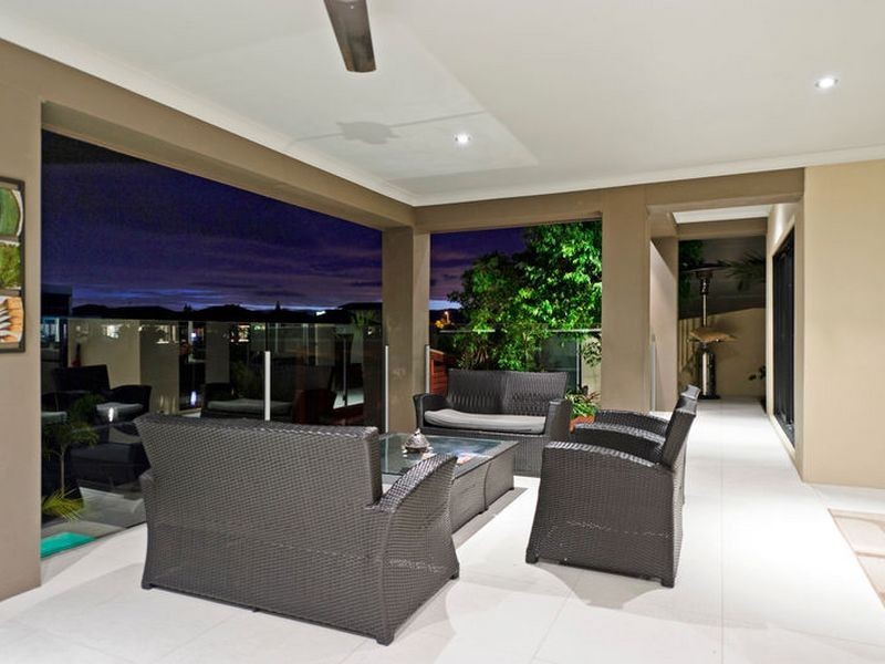 4 Ferrymans Court River Links, Helensvale QLD 4212