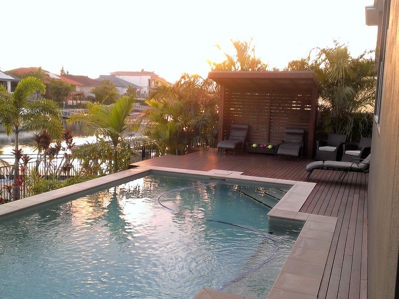 4 Ferrymans Court River Links, Helensvale QLD 4212