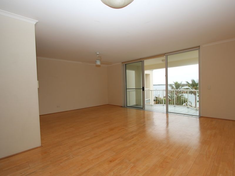 11/1 Poinsettia Avenue, Hollywell QLD 4216