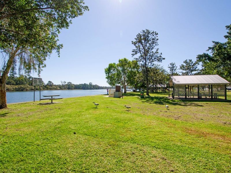 5 Mungala Street, Hope Island QLD 4212