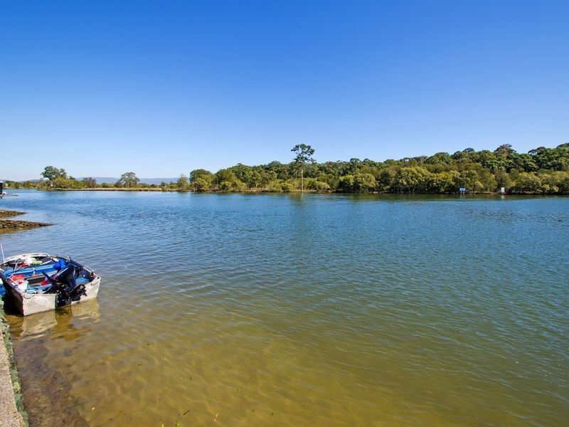 5 Mungala Street, Hope Island QLD 4212