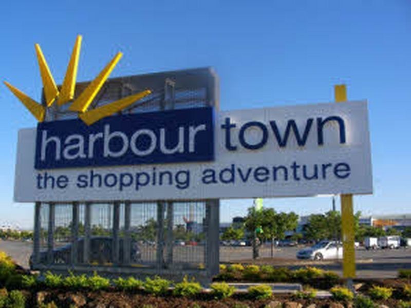 Labrador QLD 4215