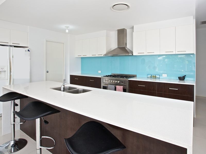 35 Rhodium Crescent, Hope Island QLD 4212