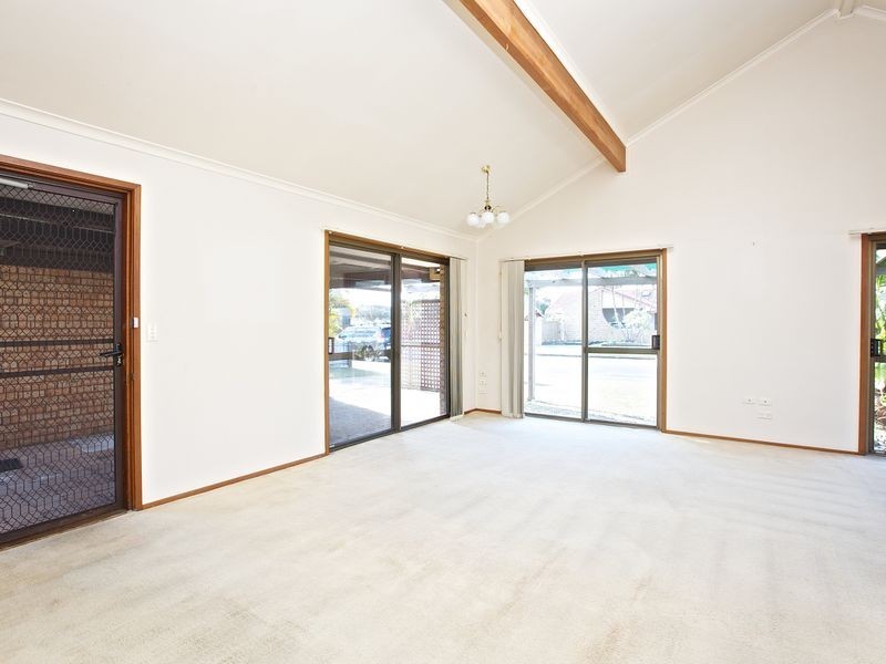 4 Menindee Avenue, Coombabah QLD 4216