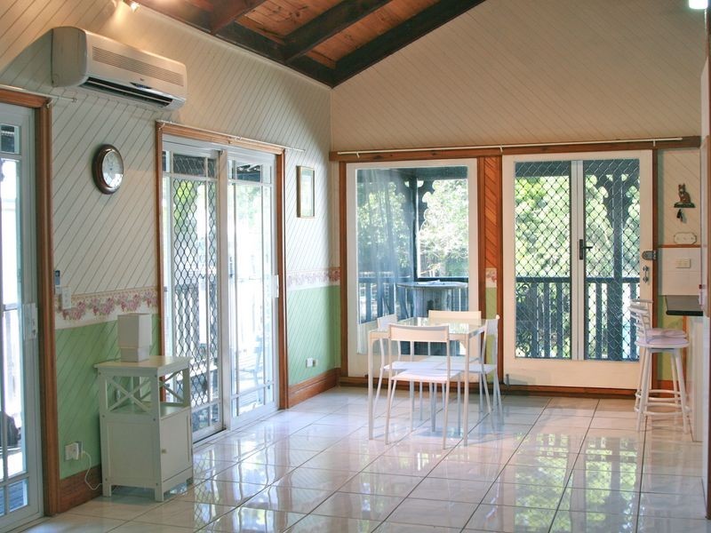 63 Coombe Avenue, Hope Island QLD 4212